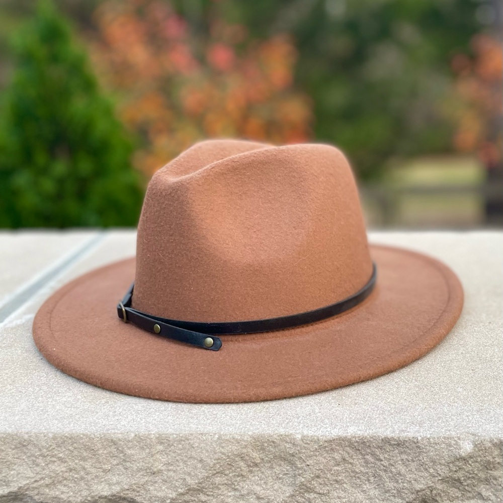 Classic Tan Fedora Hat